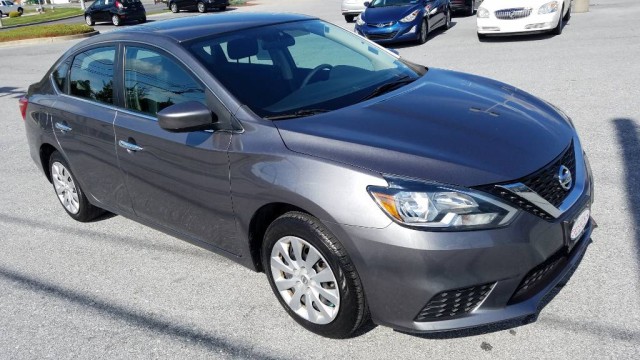 2017-Nissan-Sentra-SV 2017-Nissan-Sentra-SV
