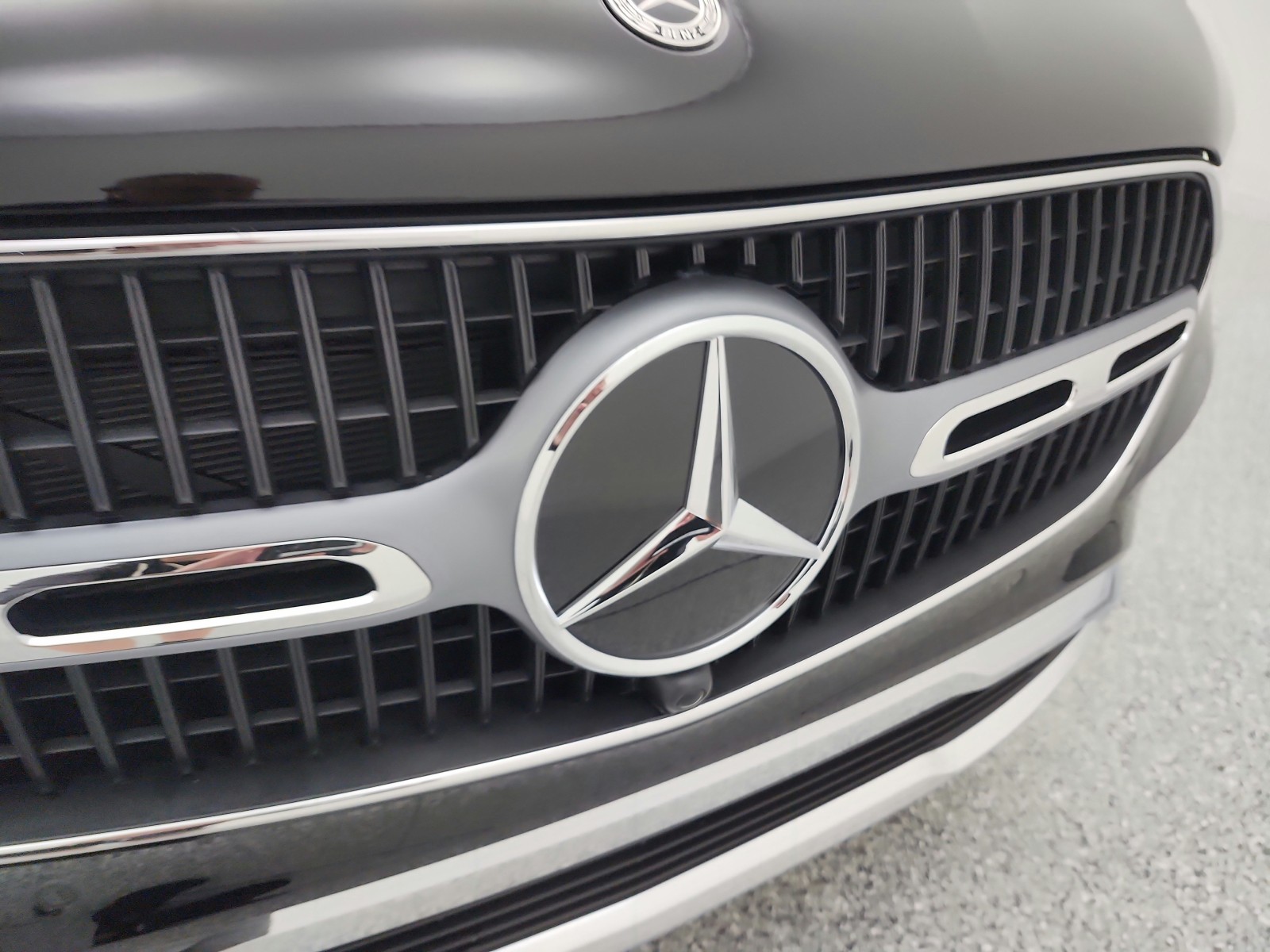 New 2026 Black Mercedes-Benz GLC 300 image 13