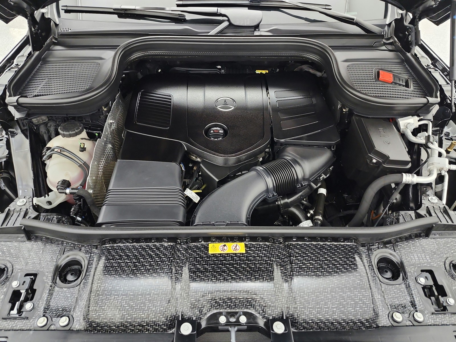 Certified Used 2026 Black Mercedes-Benz GLE 350 SUV image 16