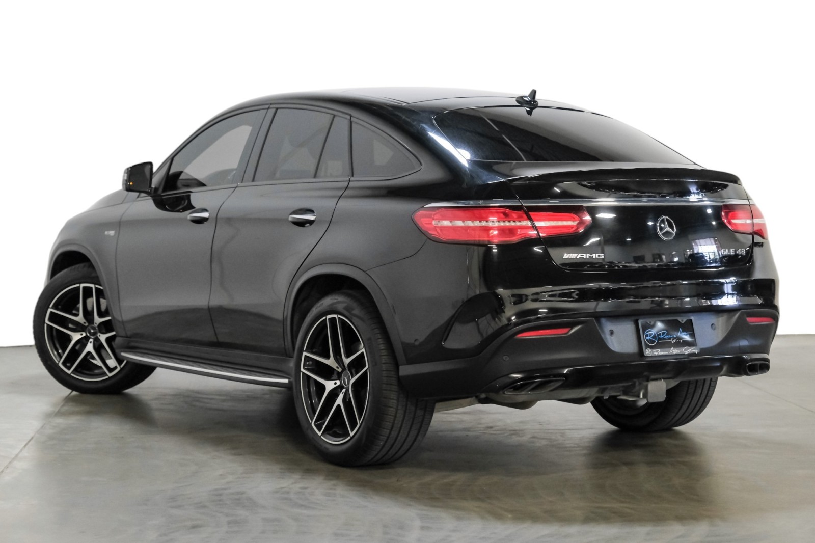 2019 Mercedes-Benz GLE 43 AMG 4MATIC Premium3pkg Nightpkg HtdACSeats 21Alloys TowHitch 9