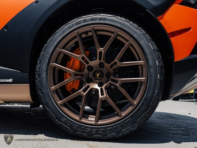 Lamborghini Huracan Sterrato