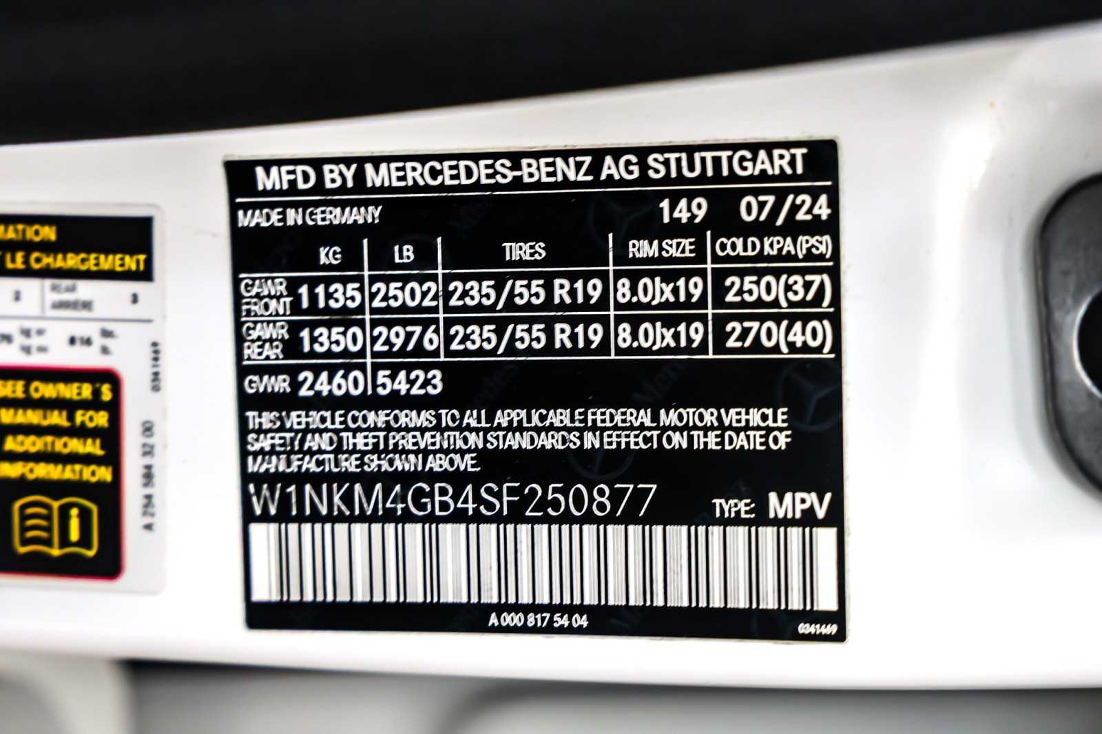 Used 2025 Polar White Mercedes-Benz GLC 300 SUV image 25