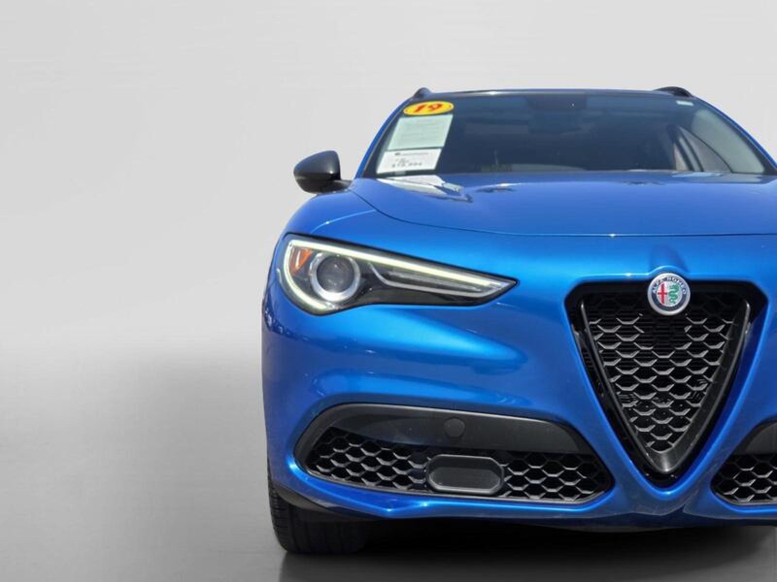Used 2019 BLUE Alfa Romeo  image 10