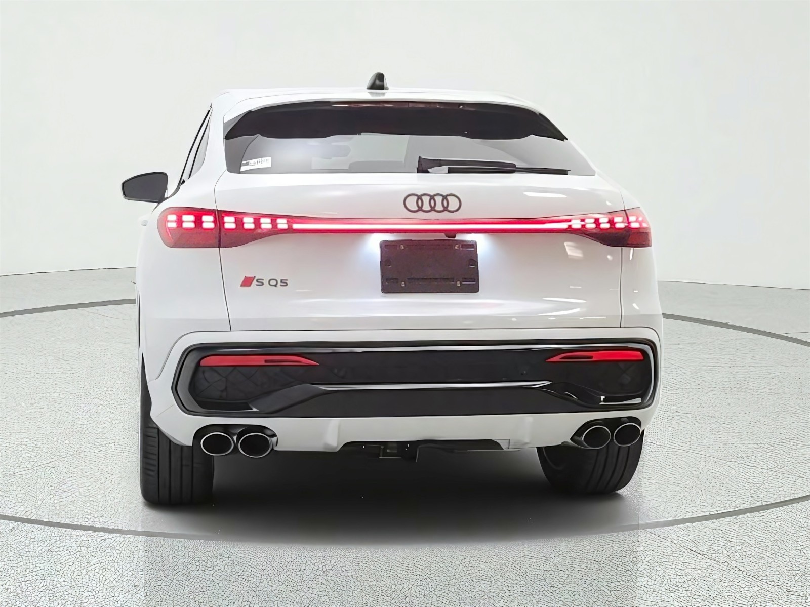 New 2026 Glacier White Metallic Audi Premium Plus 3.0 TFSI quattro image 6