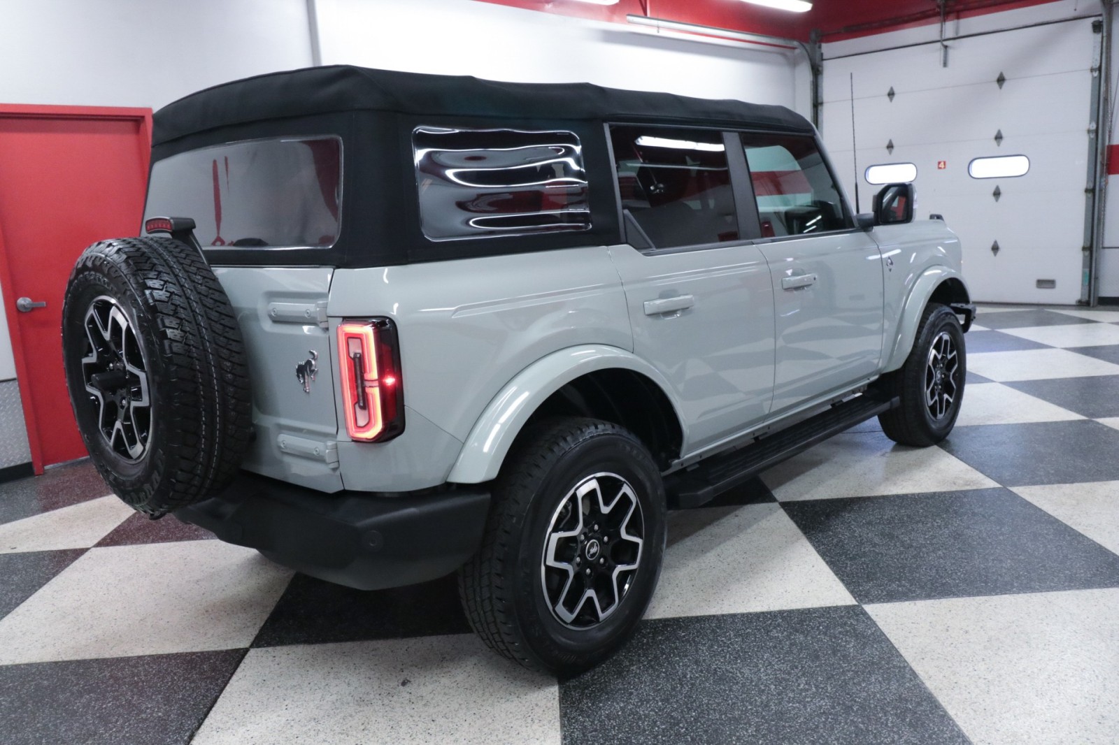 Used Car 2022 Ford Bronco  Outer Banks For Sale Under $50,000 In Austin, Texas