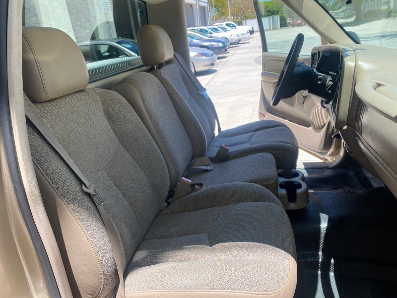2005 GMC Sierra 1500 LOW MILES 83837 AC NO ACCIDENTS in ,