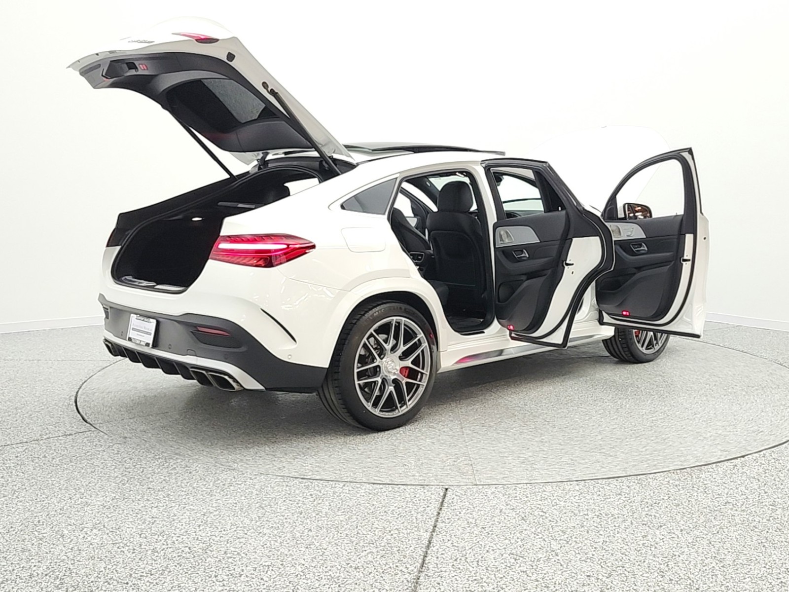 Certified Used 2024 Polar White Mercedes-Benz AMG® GLE 63 S 4MATIC+ Coupe image 5