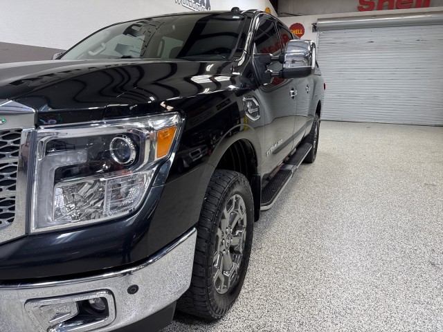 2018 Nissan Titan XD SL 4WD Cummins in , 