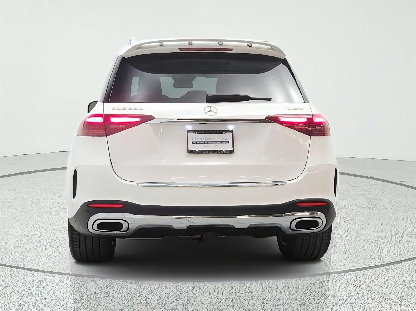 Used 2024 Polar White Mercedes-Benz GLE 350 4MATIC® SUV image 6