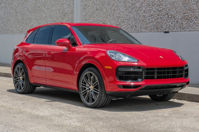 2022 Porsche Cayenne Turbo 10