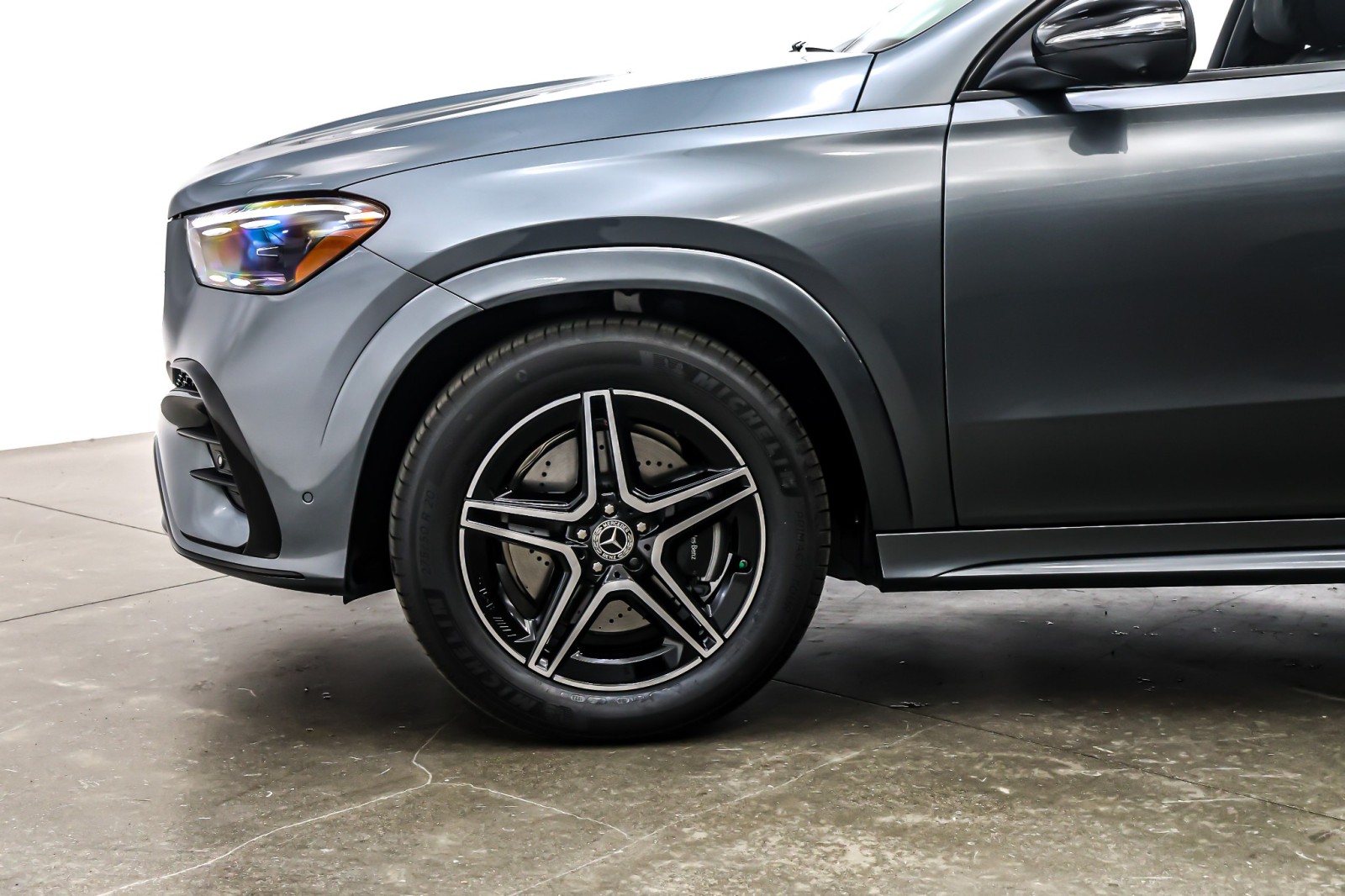New 2026 Selenite Grey Metallic Mercedes-Benz GLE 450 4MATIC® Coupe image 10