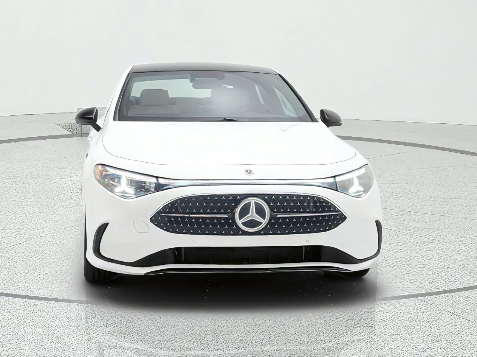 New 2027 Polar White Mercedes-Benz CLA 220 Hybrid FWD image 2