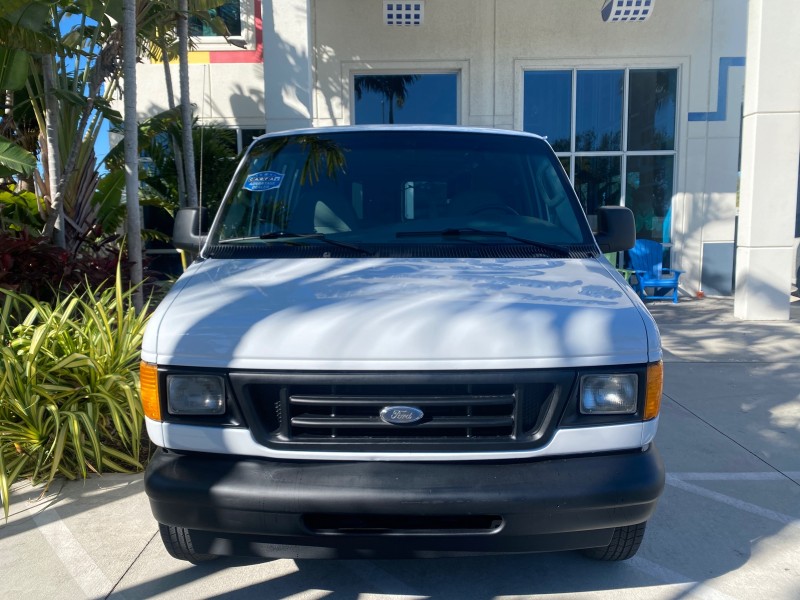 2003 Ford Econoline Cargo Van E 250 SUPER CARGO LOW MILES 67,419 in , 