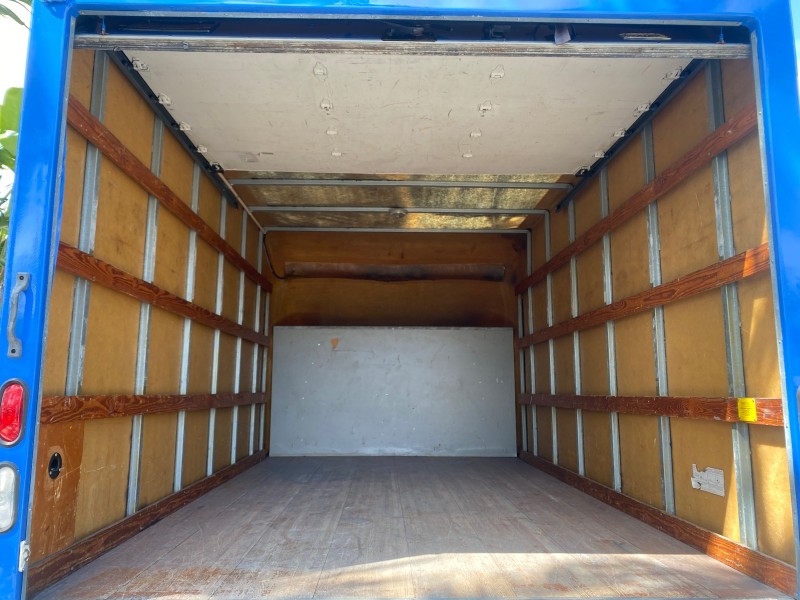 2006 Ford Econoline Commercial Cutaway LOW MILES 27,641 1 OWNER in , 