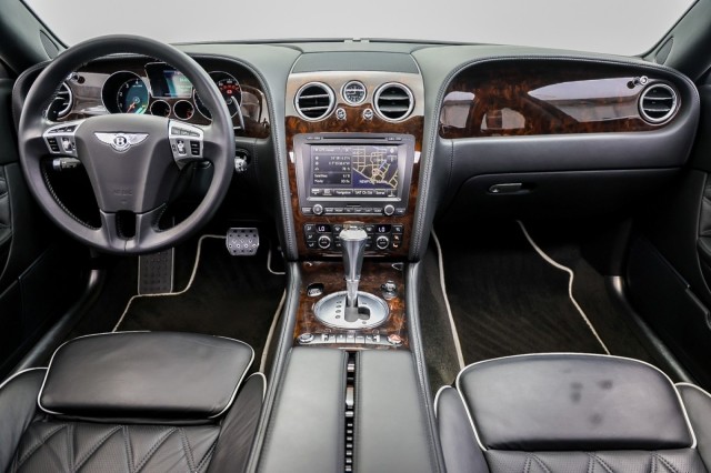 2013 Bentley Continental Flying Spur Speed 13