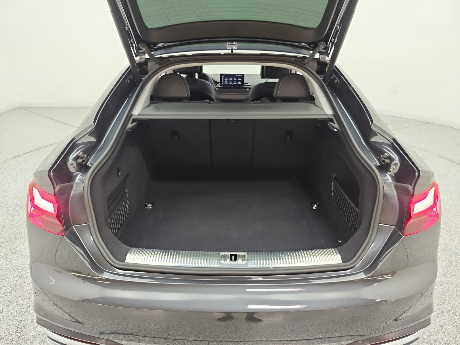 Used 2023 Manhattan Gray Metallic Audi Premium image 19