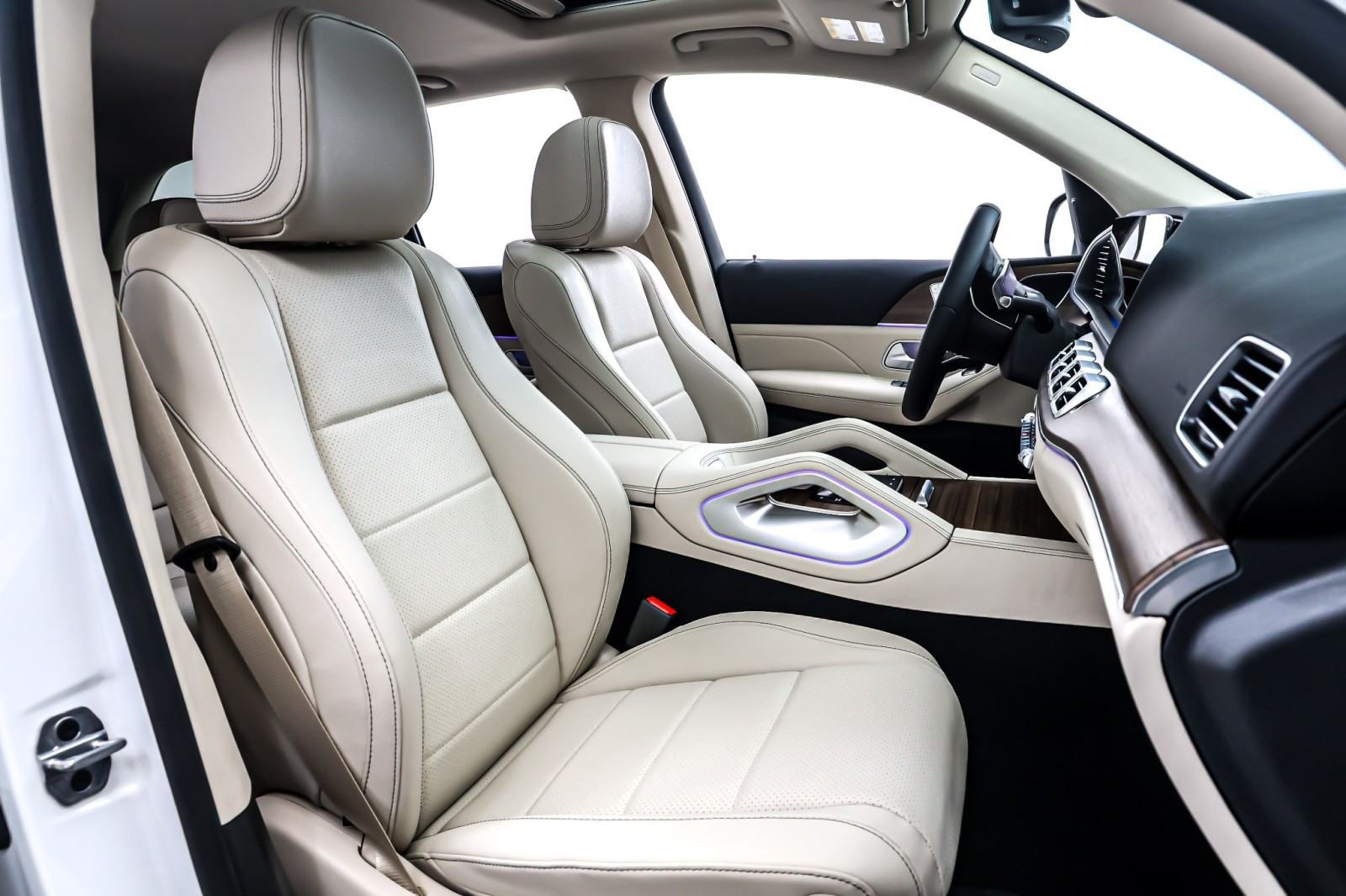 New 2026 Polar White Mercedes-Benz GLE 350 image 7