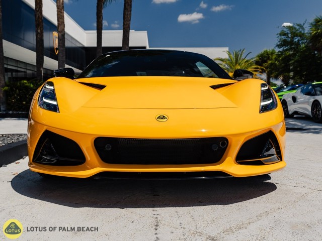 Lotus Emira