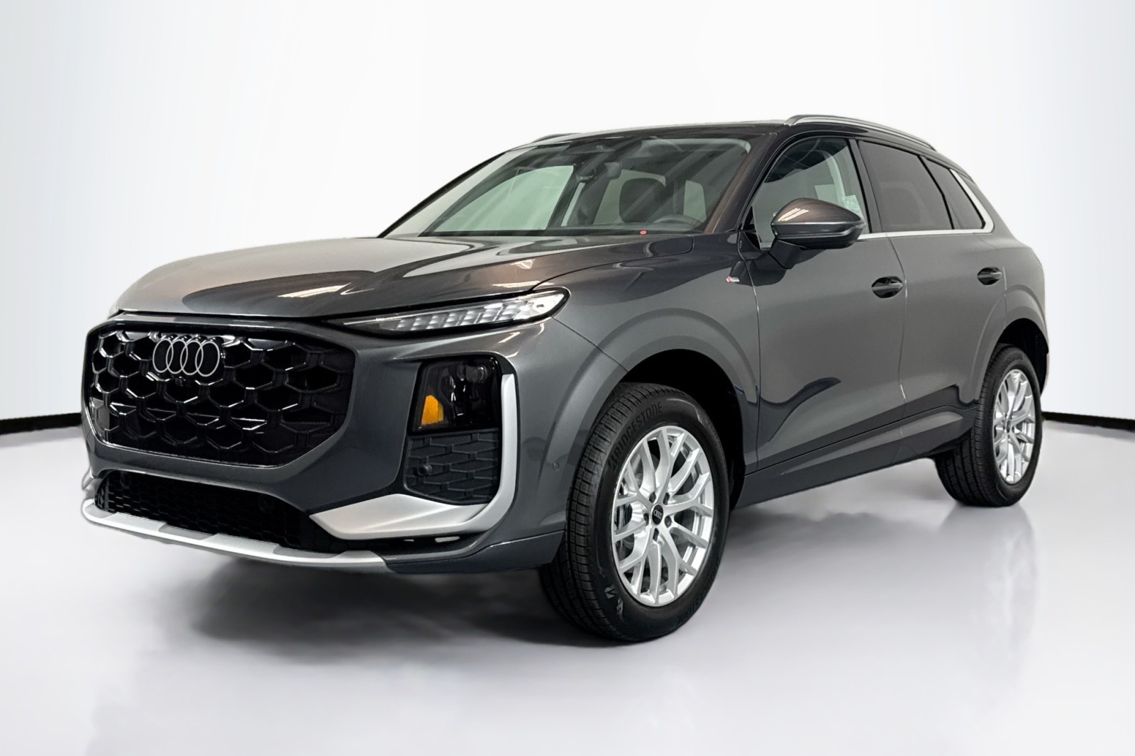 2026 Audi Q3 2026 Audi Q3 S line quattro SUV