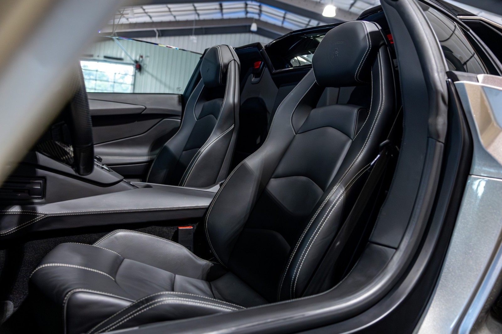 Used Car 2014 Lamborghini Aventador  Roadster - Grigio Antares Metallic - Transparent Engine Bonnet - Sensonum Sound System For Sale Under $440,000 In Boerne, Texas