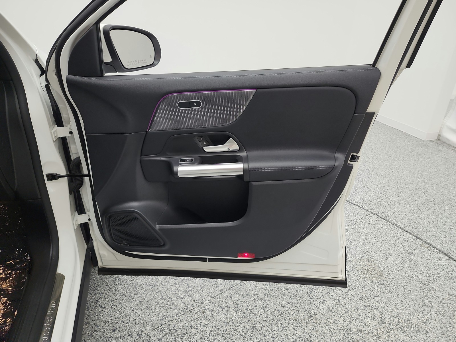 Certified Used 2022 Polar White Mercedes-Benz GLA 250 SUV image 25