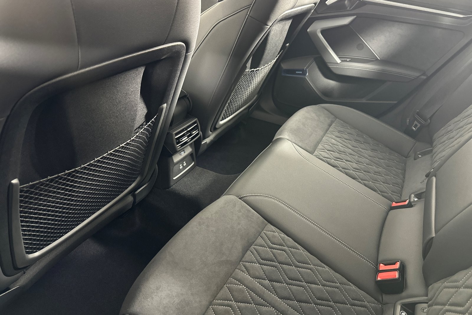 New 2026 Daytona Gray Pearl Effect Audi quattro image 11