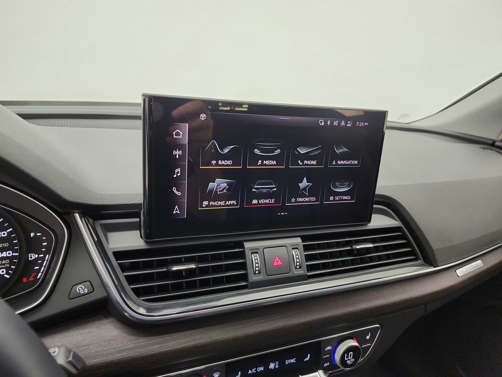 Used 2023 Brilliant Black Audi Premium image 13