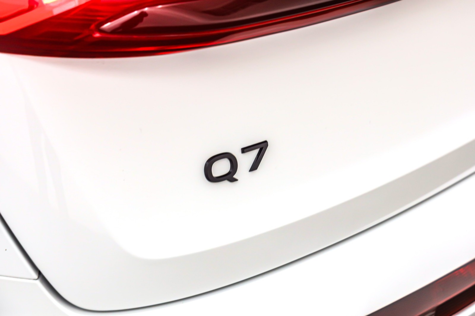 New 2026 Carrara White Audi Premium Plus 55 quattro image 9