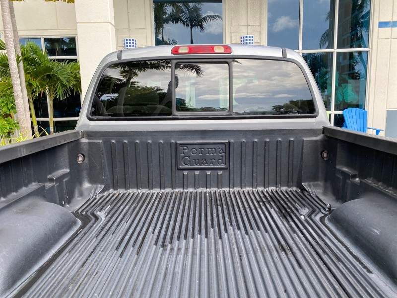 2002 Toyota Tundra SR5 LOW MILES 94,632 1 OWNER in , 