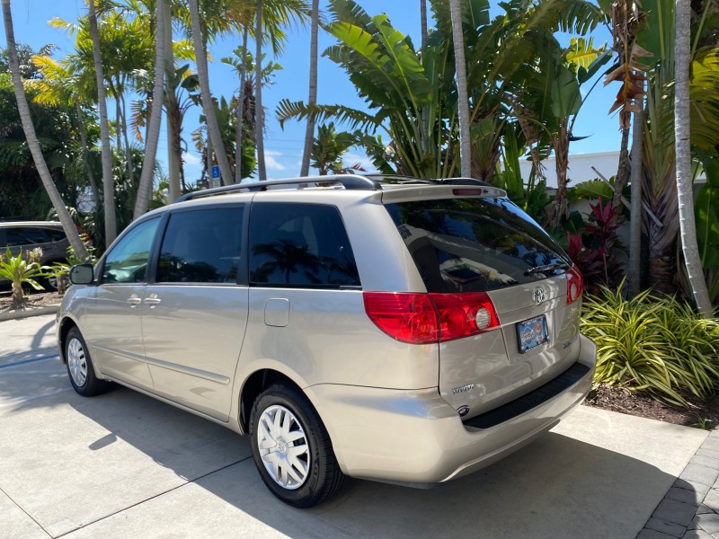 2006 Toyota Sienna VAN LE LOW MILES 78,653 in , 