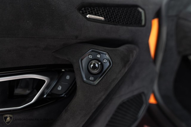 Lamborghini Huracan Sterrato