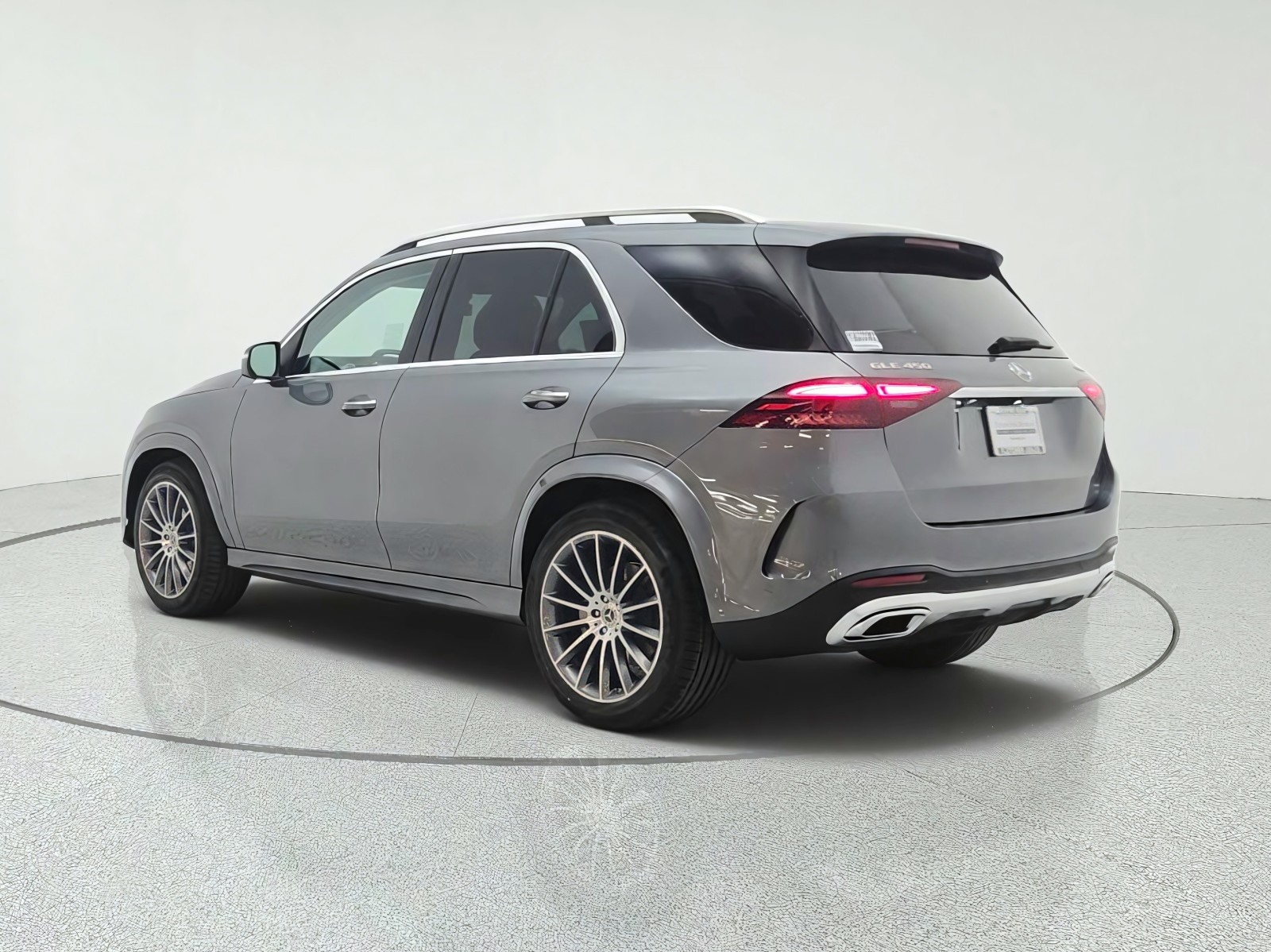 New 2026 Selenite Grey Metallic Mercedes-Benz GLE 450 4MATIC® SUV image 7