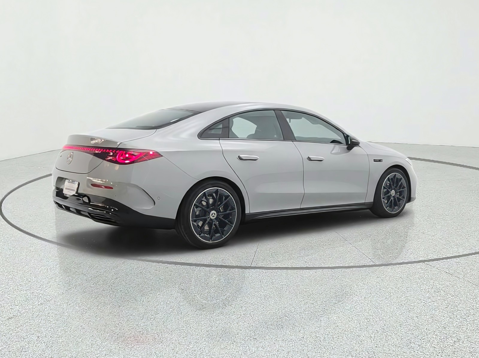New 2027 MANUFAKTUR Alpine Grey Mercedes-Benz CLA 220 Hybrid FWD image 5