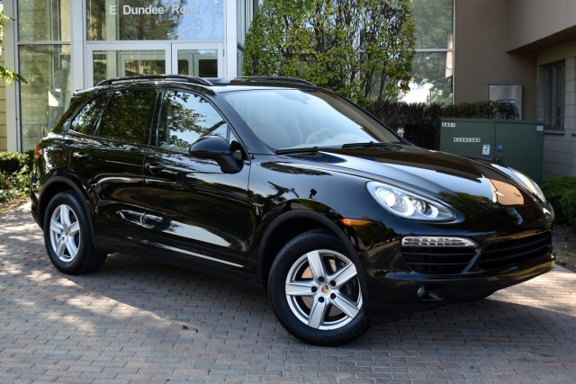 2014 Porsche Cayenne Diesel! Navi Pano Moonroof Heated/Cooled Front Sea 3