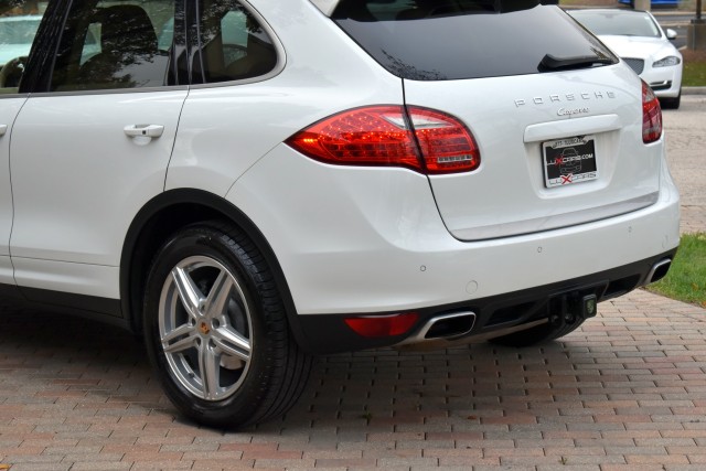 2014 Porsche Cayenne Diesel Platinum Edition 10