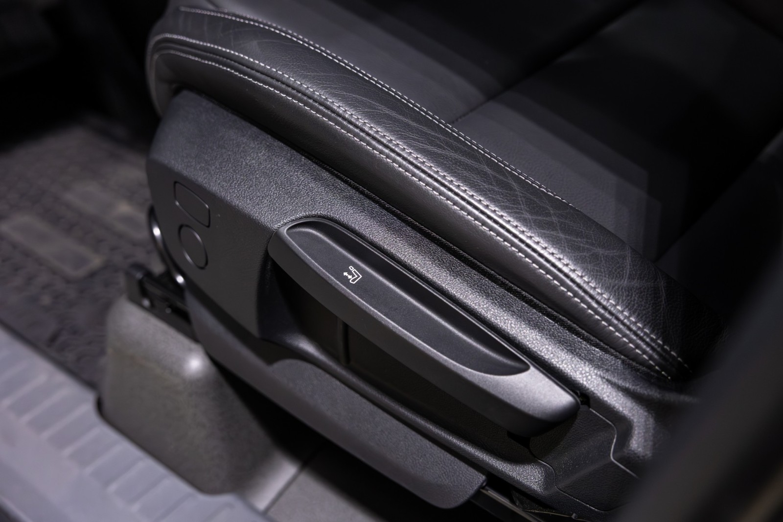 Used Car 2024  Grenadier Station Wagon  Fieldmaster Edition For Sale Under $80,000 In Boerne, Texas