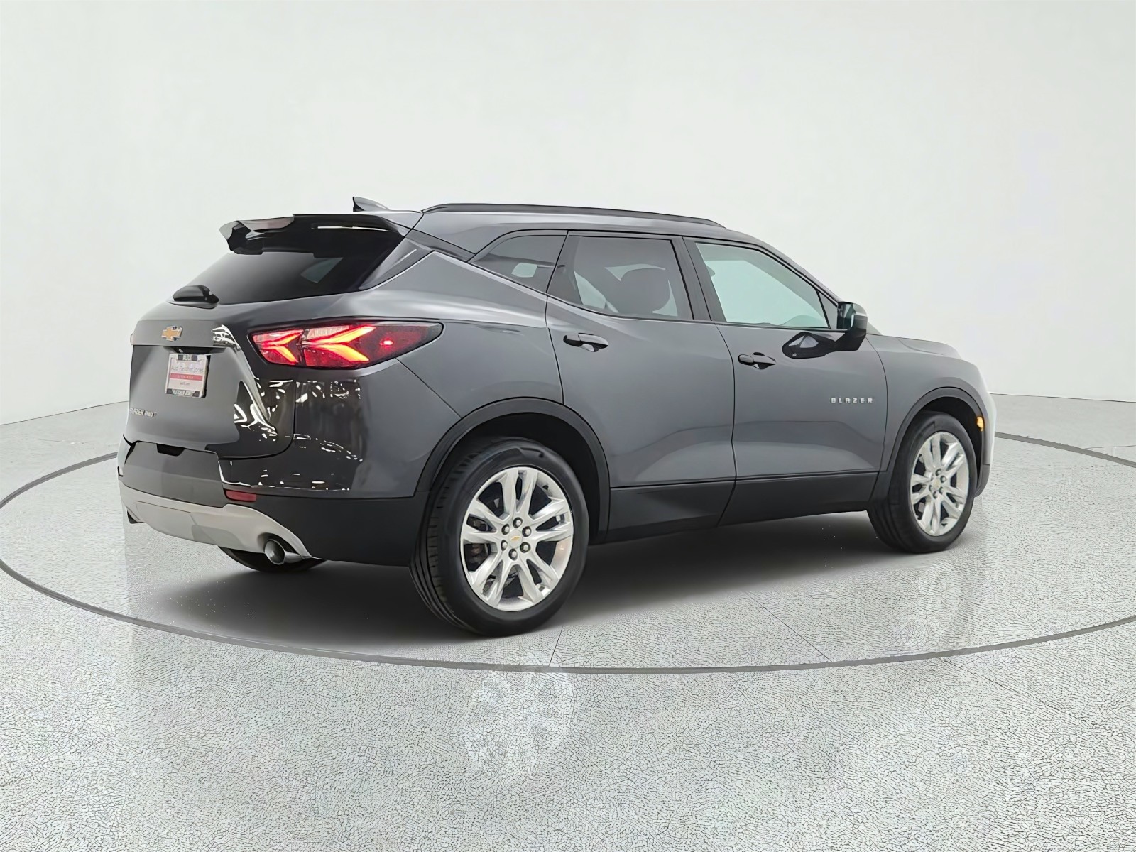 Used 2019 Nightfall Gray Metallic Chevrolet AWD 4dr w/3LT image 5