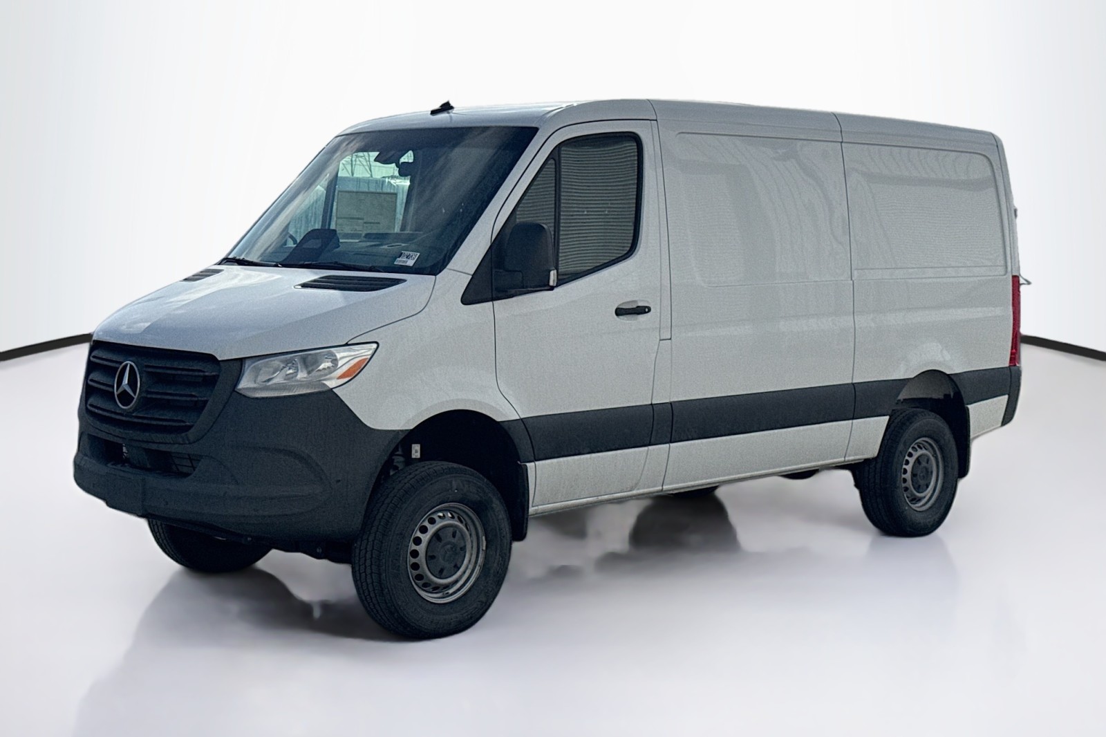 2026 Mercedes-Benz Sprinter Cargo Van 2026 Mercedes-Benz Sprinter Cargo Van 2500 Standard Roof I4 Diesel HO 144 AWD Minivan/Van