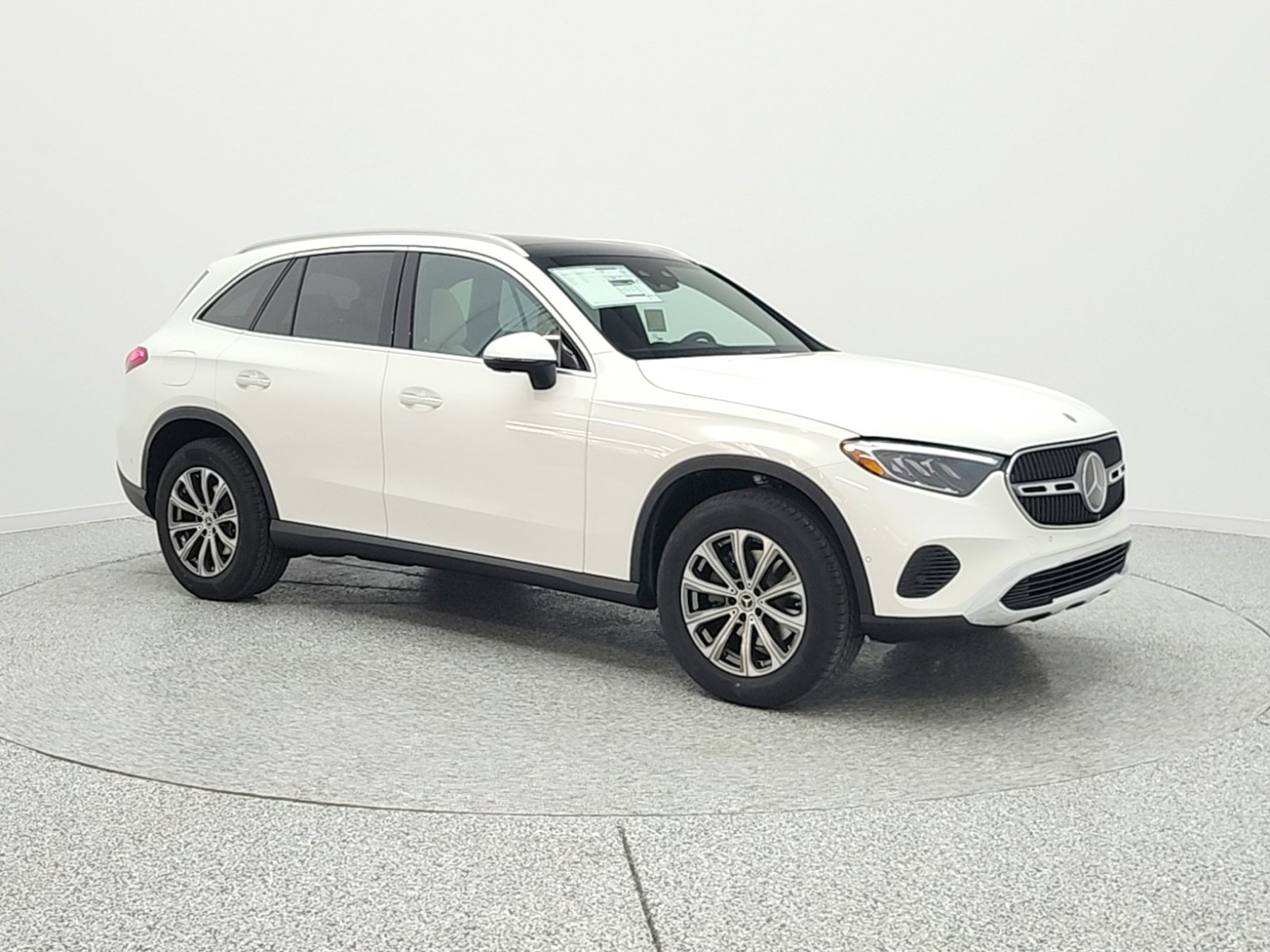 New 2026 Polar White Mercedes-Benz GLC 300 SUV image 3