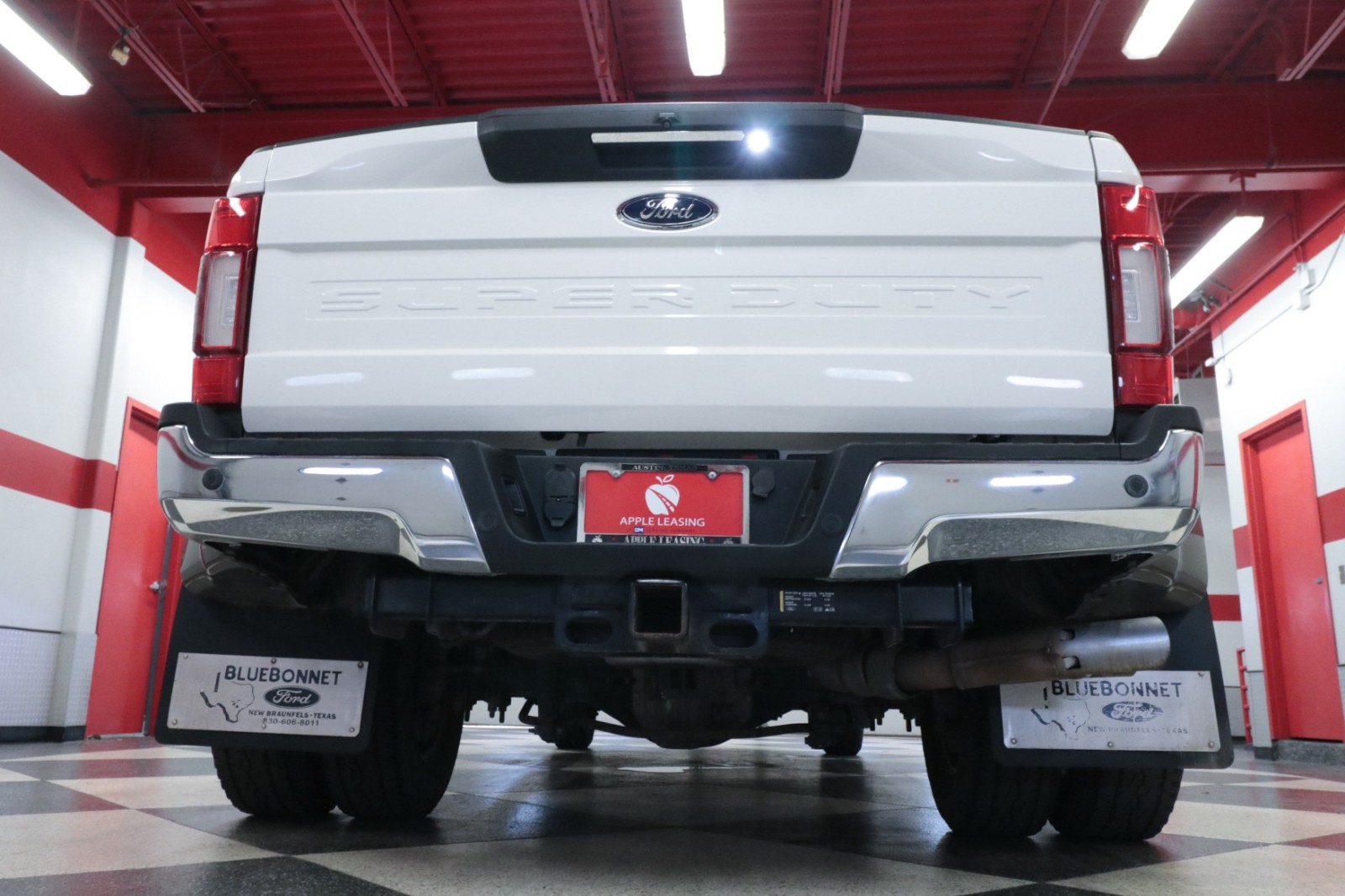 Used Car 2022 Ford Super Duty F-350 Drw  Lariat For Sale Under $70,000 In Austin, Texas