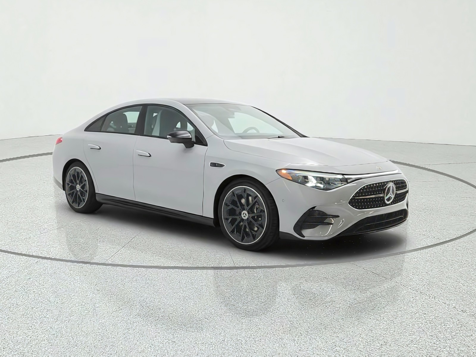 New 2027 MANUFAKTUR Alpine Grey Mercedes-Benz CLA 220 Hybrid FWD image 3