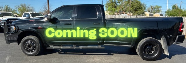 Diamond Black Crystal Pearlcoat 2020 RAM 3500 Laramie Crew Cab LB DRW 4WD Pickup Truck Four-Wheel Drive 6-Speed Automatic