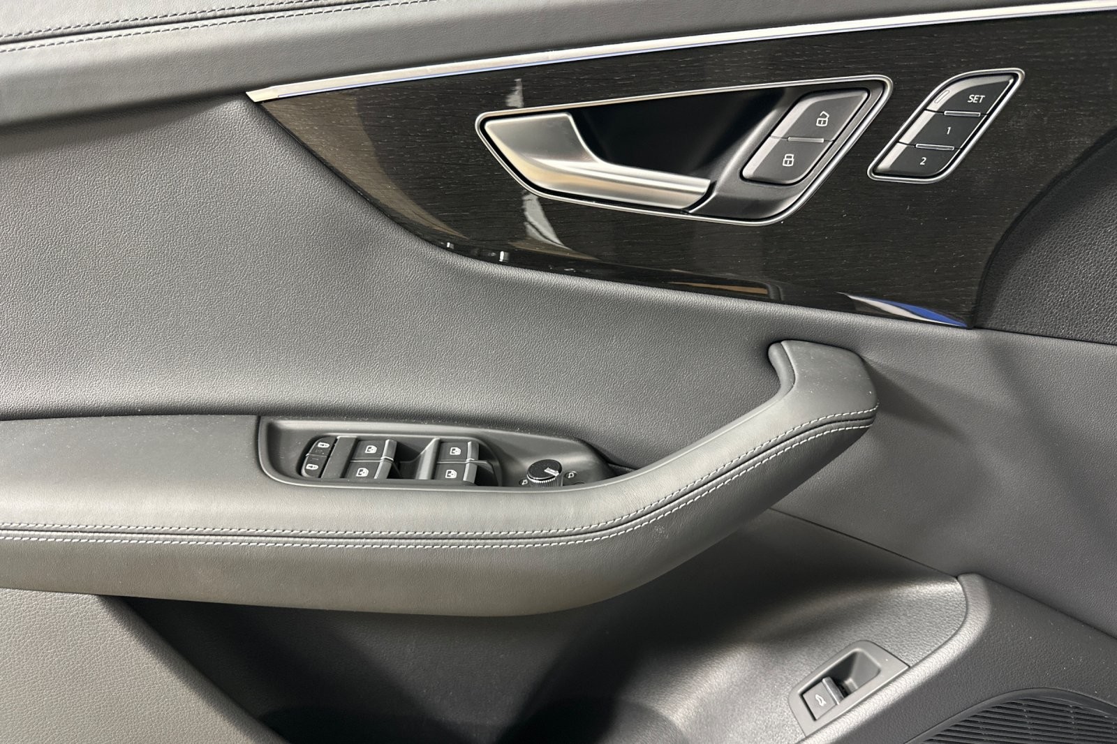 New 2026 Mythos Black Metallic Audi Prestige quattro image 10