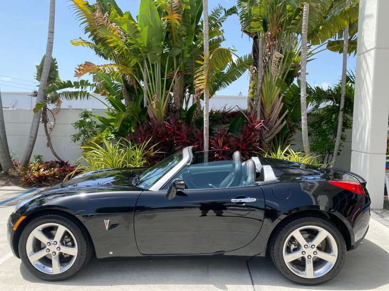 2008 Pontiac Solstice GXP 2.0 ECOTURBO LOW MILES 26,059 in , 