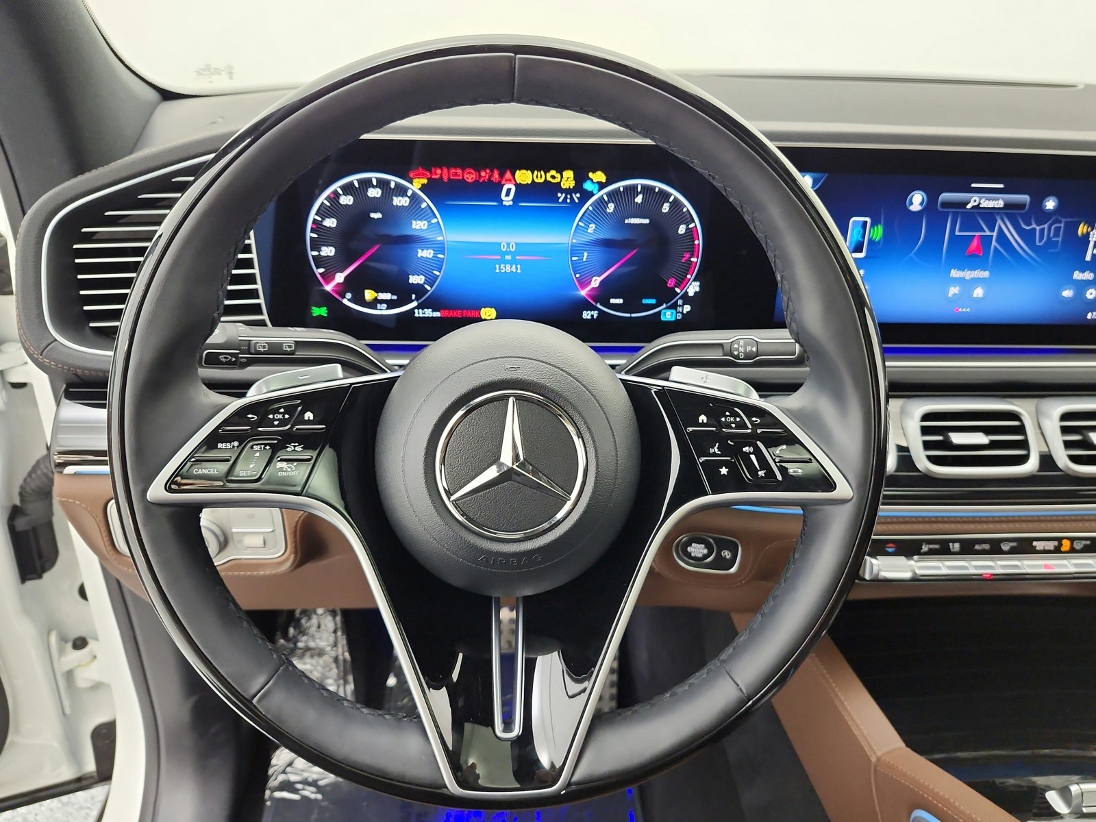 Used 2024 MANUFAKTUR Diamond White Metallic Mercedes-Benz GLS 450 4MATIC® SUV image 12