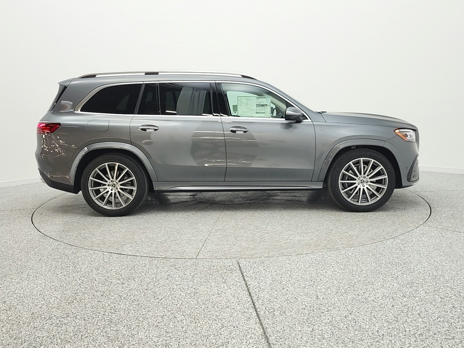 New 2026 Selenite Grey Metallic Mercedes-Benz GLS 450 image 4