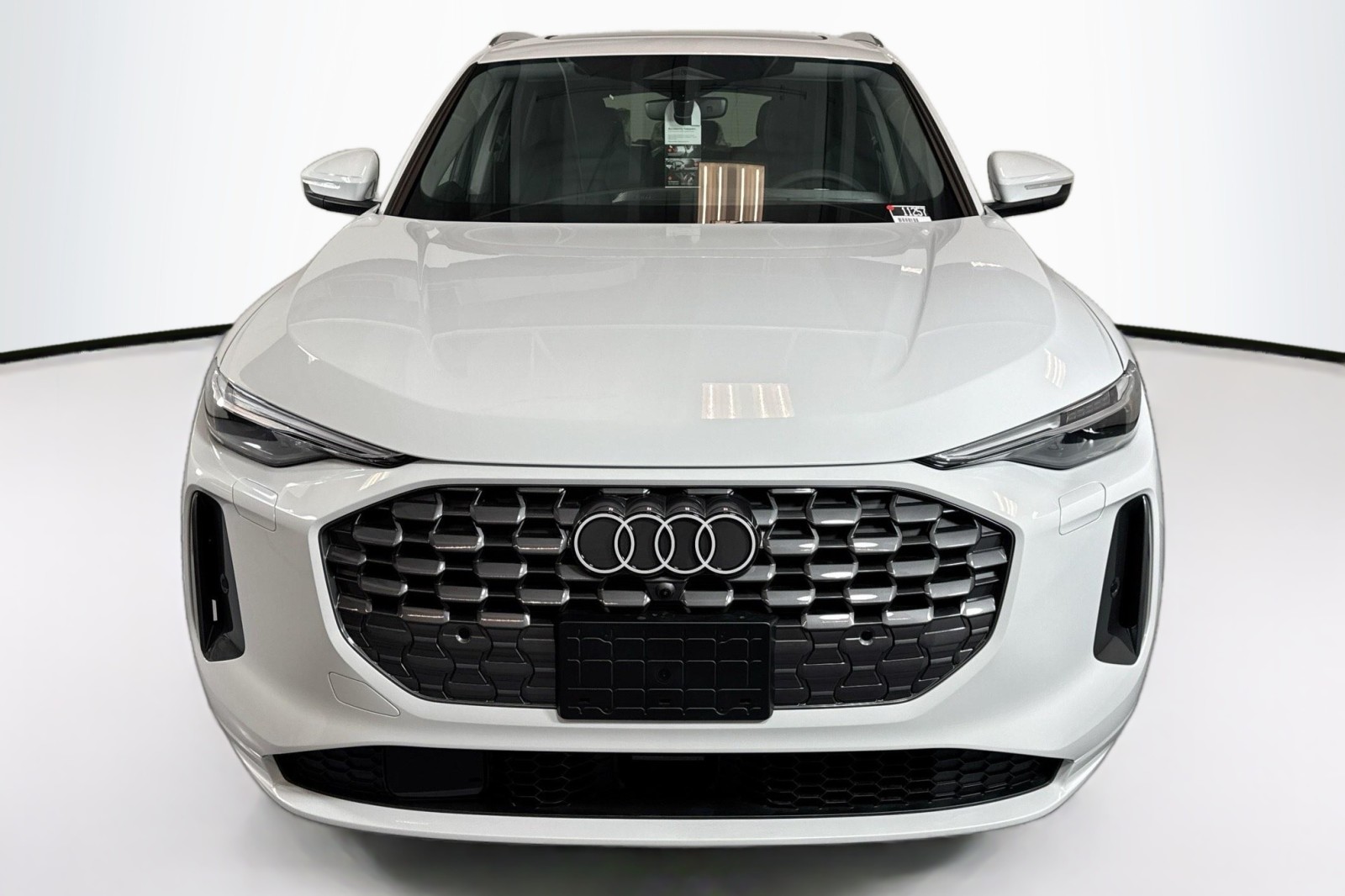 New 2025 Glacier White Metallic Audi Premium Plus 2.0 TFSI quattro image 2