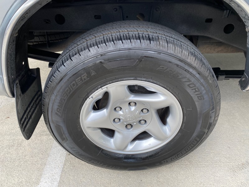 2002 Toyota Tundra SR5 LOW MILES 94,632 1 OWNER in , 