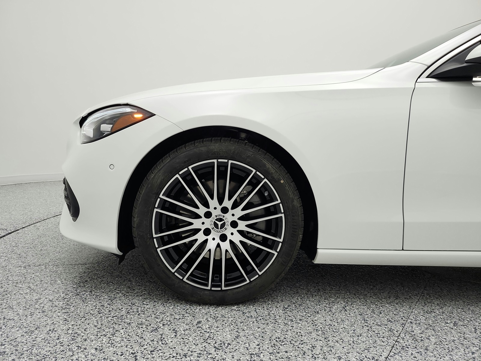 New 2026 Polar White Mercedes-Benz C 300 4MATIC® Sedan image 13
