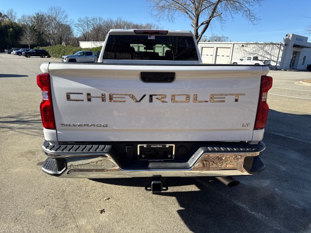 ChevroletSilverado 2500HD6